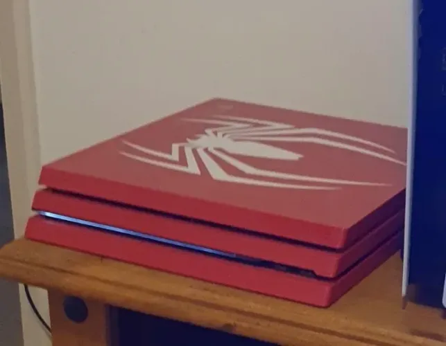 PS4 Pro 1TB Spider Man Edition