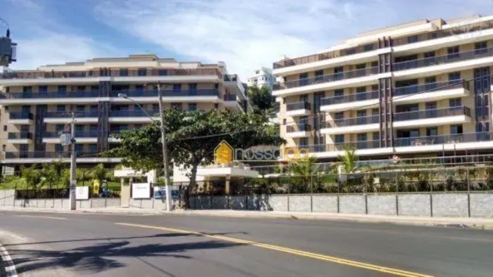 Apartamento na Praia de Piratininga, Mobiliado, Varandão, Salão, 4 Quartos, 2 Suítes, Lava