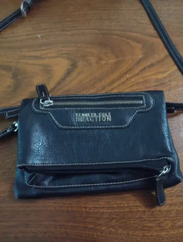 Bolsa de couro transversal preta importada 2 estilos pra usar