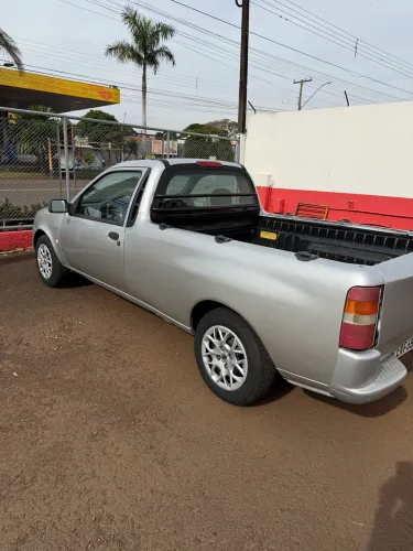 Ford Courier 1.6 L/ 1.6 Flex 2012