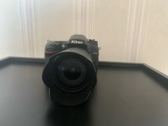 Nikon D7200 + Lentes e Acessórios - Novíssima 