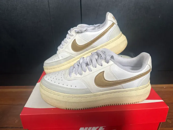 Tênis nike court vision alta