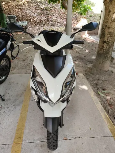 Vendo linda Elite