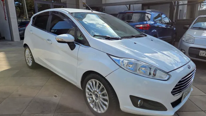 Ford Fiesta Tit./tit.plus 1.6 16V Flex Aut. 2015