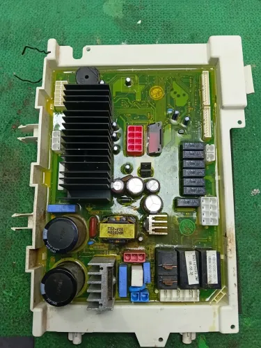 Placa  lse11  110v  perfeita 