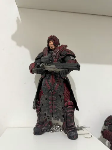 Marcus versão Neca action figure