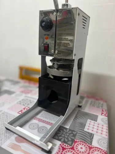 Seladora de copos plástico