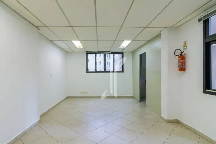 Sala para locação com 39 m² - República - São Paulo/SP