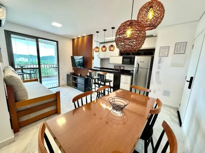 Apartamento com 2 dormitórios à venda, 56 m² por R$ 590.000,00 - Martim de Sá - Caraguatat