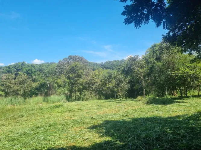 Vendo ágio de chácara no Rochedo Município de piracanjuba 