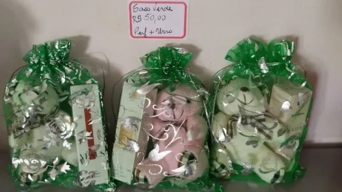 PRESENTE SAQUINHO