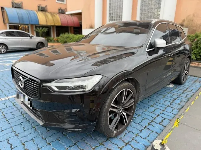 Volvo XC 60 T-5 R-design 2.0 AWD 5P 2018