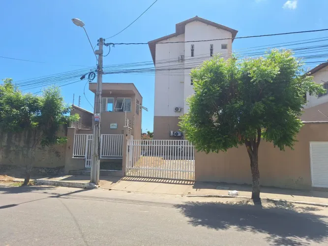 Apartamento de 2 quartos sendo 1 suíte no Jangurussu, Fortaleza