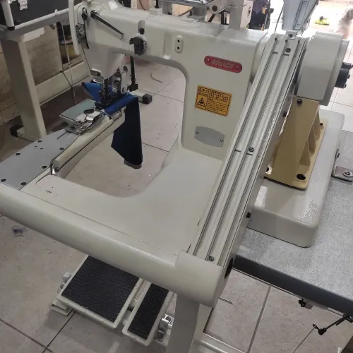 Máquina de braço