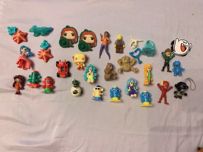 Lote brinquedos Kinder Ovo