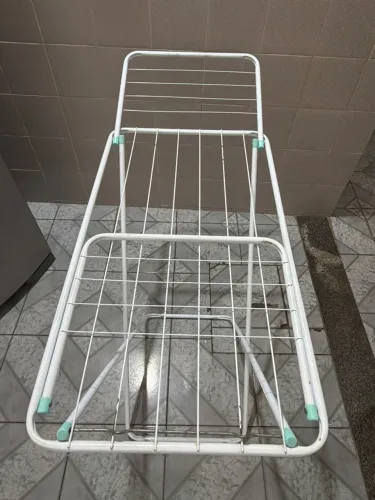 Varal de chão