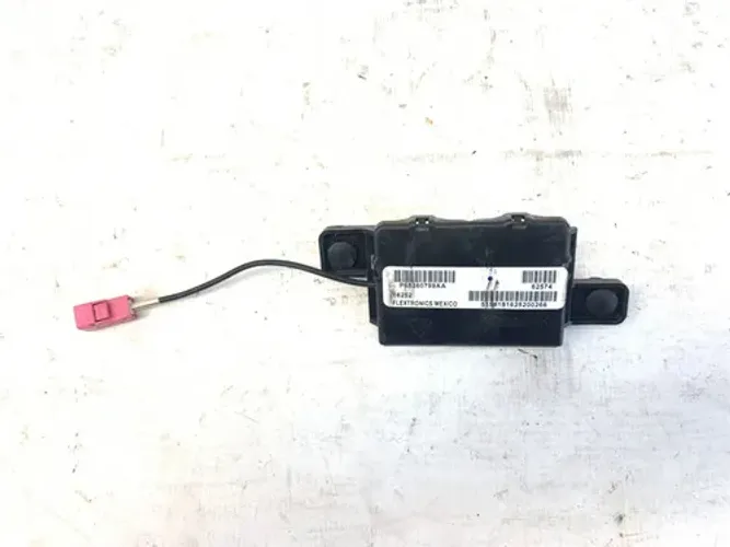 Modulo Antena Keyless Jeep Compass 2016 2020 P68260799aa