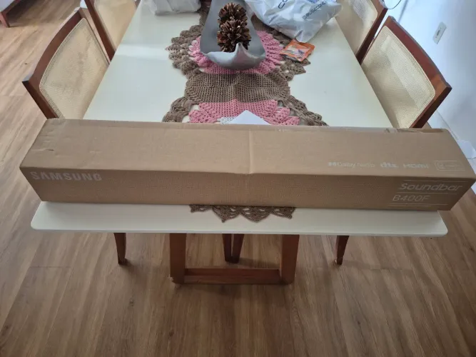 Soundbar Samsung na caixa