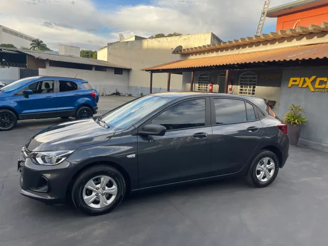 Chevrolet Onix Hatch 1.0 12V Flex Mec. 4P 2025