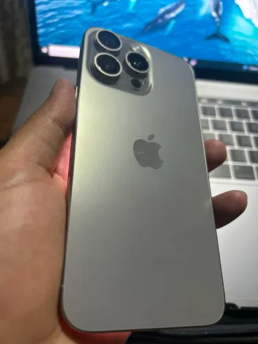 iPhone 15 PM 512gb com detalhes (leia)
