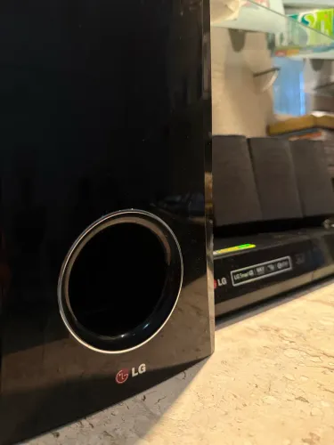 Home Theater LG BH5140 3D Blu-ray