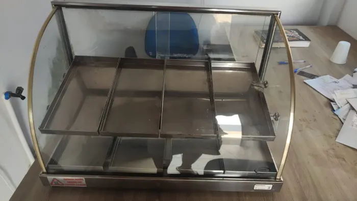 Estufa Vitrine Curva salgados