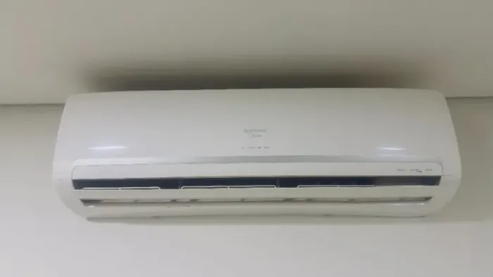 AR CONDICIONADO SPLIT SPRINGER MIDEA INVERTER 24000 BTUS QUENTE E FRIO 220V - 42MBQA24M5