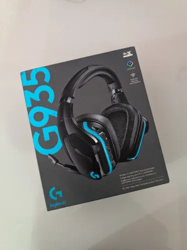 Headset Logitech G935