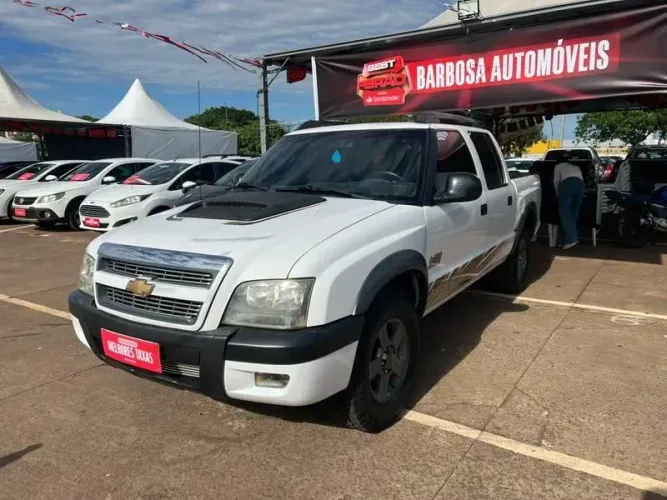 Chevrolet S10 Pick-up Rodeio 2.4 MPFI F.power CD 2011