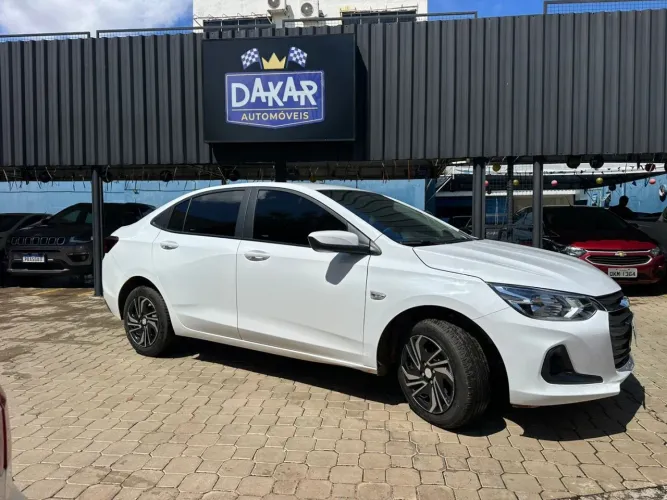 Chevrolet Onix Plus LT 1.0 12V TB Flex Mec. 4P 2025