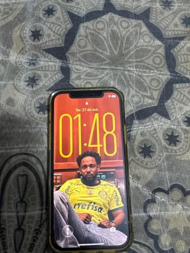 iPhone 12