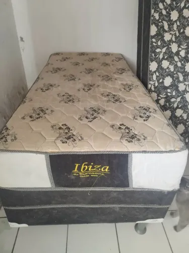 Cama de solteiro Eurosono 