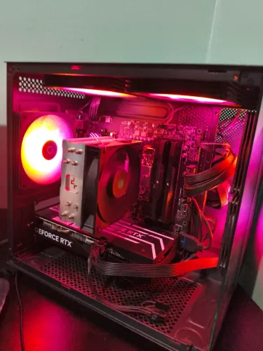Computador Gamer (Ótimas peças)