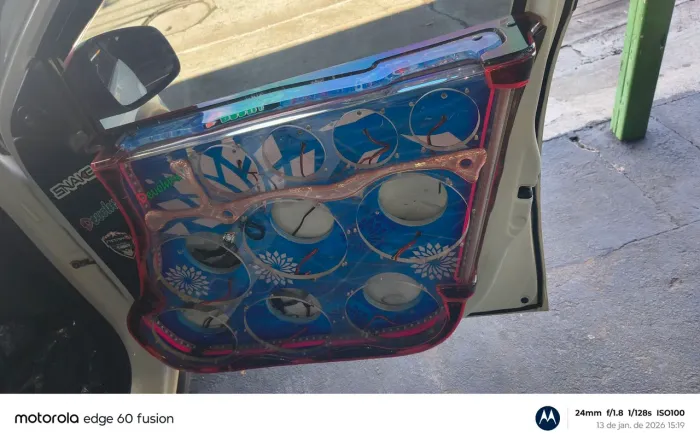 Madeiramento Completo Sandero Som Automotivo