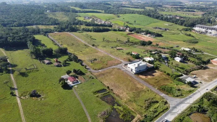 Terreno a 3,5km da BR 101