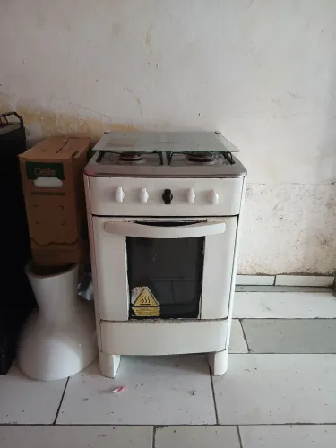 Vendo esse fogão