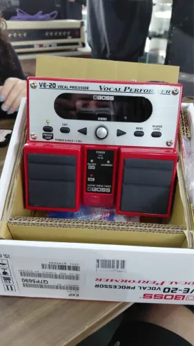 Pedal Boss Vocal Performer VE 20