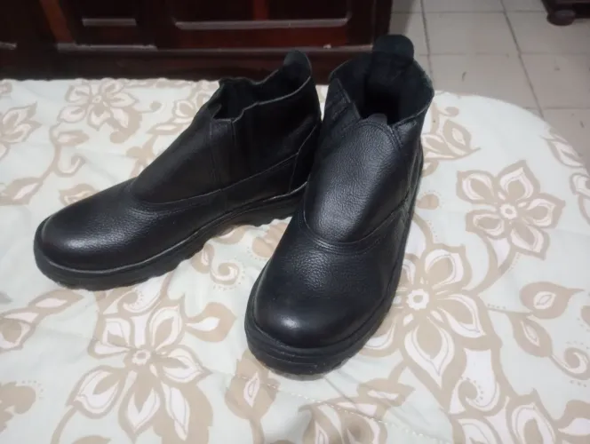 Bota segurança bico de aço