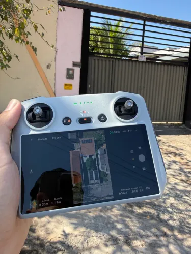 Drone DJI MINI 3 C/ Controle C/ Tela Novo