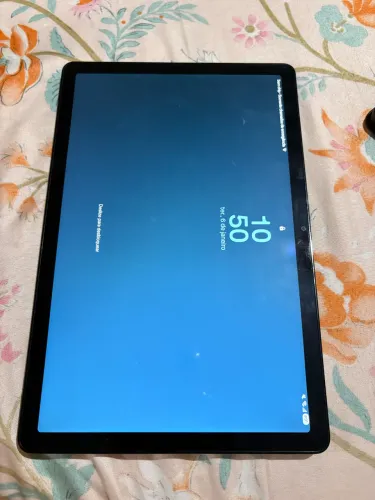 Tablet Samsung A9+ acompanha capa teclado