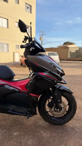 Aerox 160 preta 