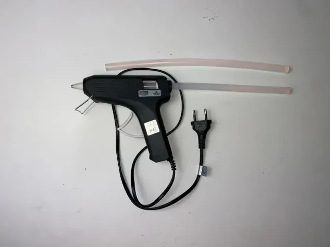Pistola de Cola Quente Gatte Bivolt 40W Para Artesanato e Reparos