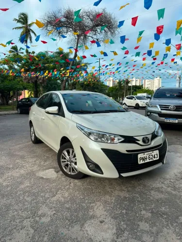 Toyota Yaris XL Sedan 1.5 Flex 16V 4P Aut. 2019