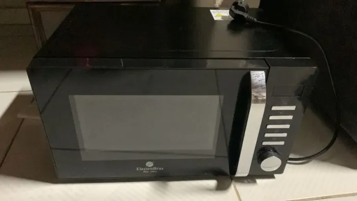Micro-ondas Electrobras 220v de 21L