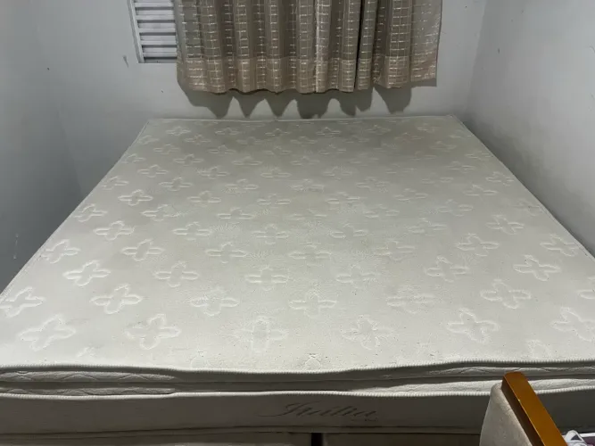 Cama box king size