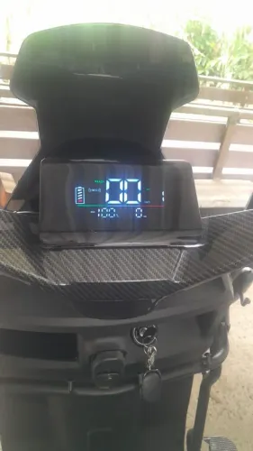 Scooter cinza. Não aceito troca.