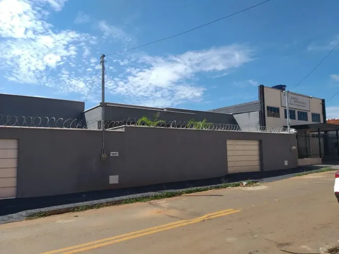 Casa 4 quartos, Parque das Camélias, Boa Vista, Vila Regina, Los Angeles - Goianira - GO