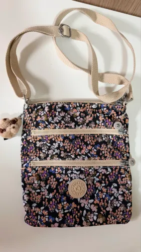 Bolsa Kipling, modelo Keiko