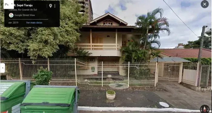 Casa para venda tem 900 metros quadrados com 7 quartos em Centro - Canoas - Rio Grande do