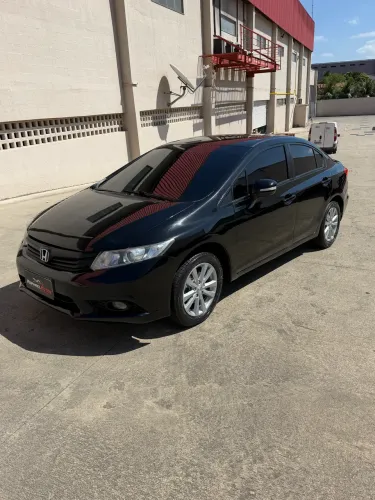 Honda Civic Sedan LXR 2.0 Flexone 16V Aut. 4P 2015